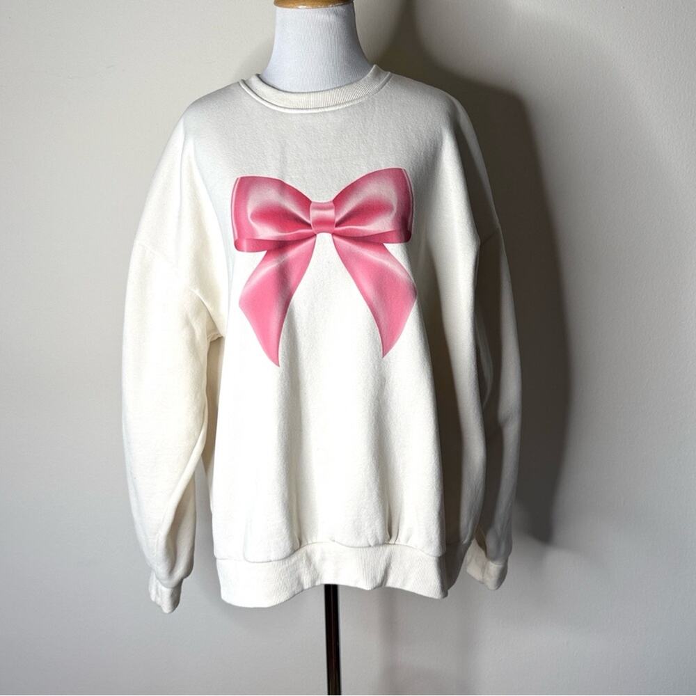 Edikted Cream Bow Brat Printed Sweatshirt NWOT XL - Picture 2 of 8